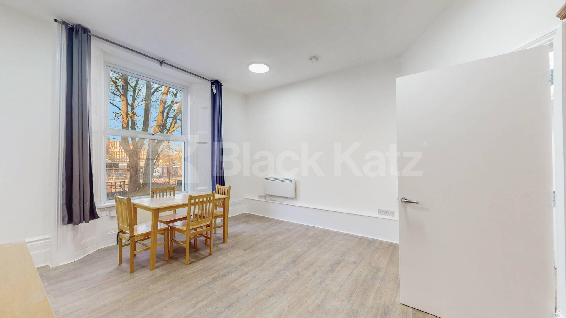 Newly refurbished large 3 bedroom property close to Caledonian Rd station Camden Road, Holloway / Caledonian Road